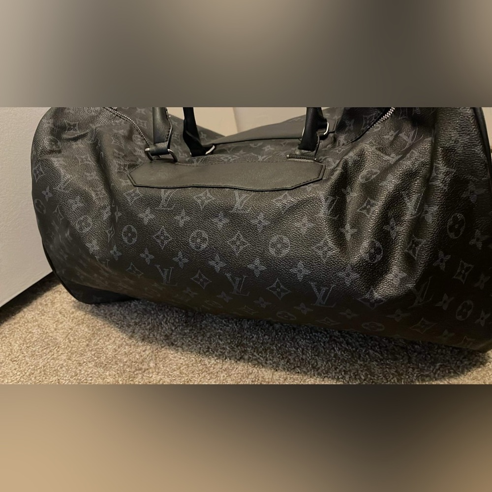 LV new duffle bag